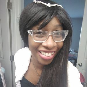 Meet your Posher, Lillie